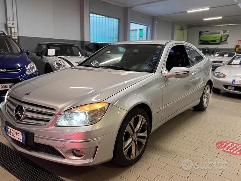 Usata Mercedes CLC220 Chrome 150 CV (110 kW) 2010 Grigio Utilitaria