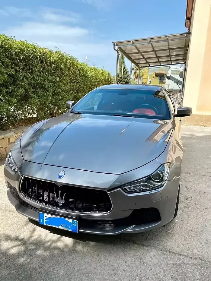 Usata Maserati Ghibli GranLusso 275 CV (202 kW) 2015 Grigio Berlina