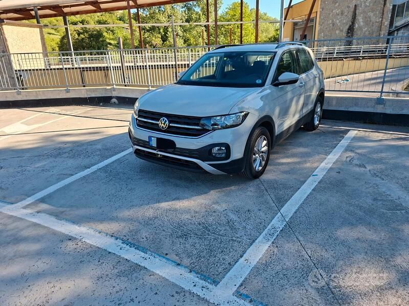 Bianco Usata 2022 VW T-Cross SUV | 17.900 € (Ottimo prezzo) - Immagine 1/4