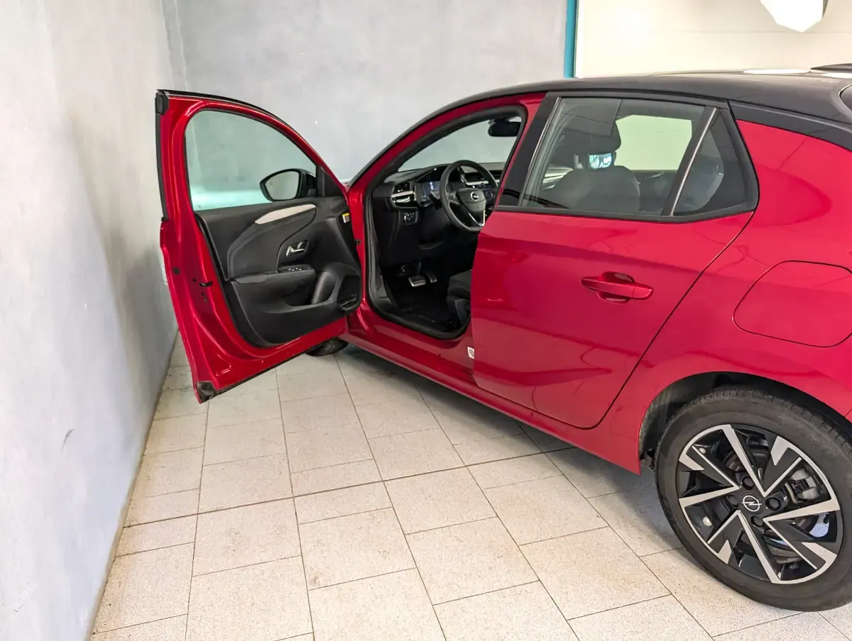Usata Opel Corsa S 101 CV (74 kW) 2025 Other Utilitaria