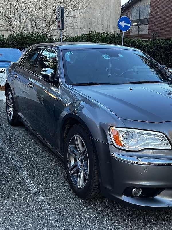 Usata Lancia Thema 239 CV (175 kW) 2011 Berlina