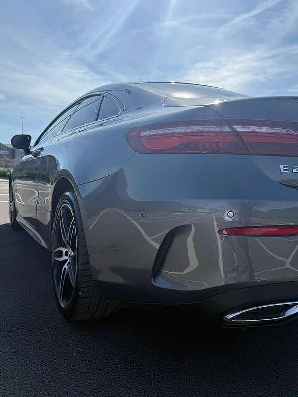 Usata Mercedes E220 Premium 194 CV (142 kW) 2019 Coupé