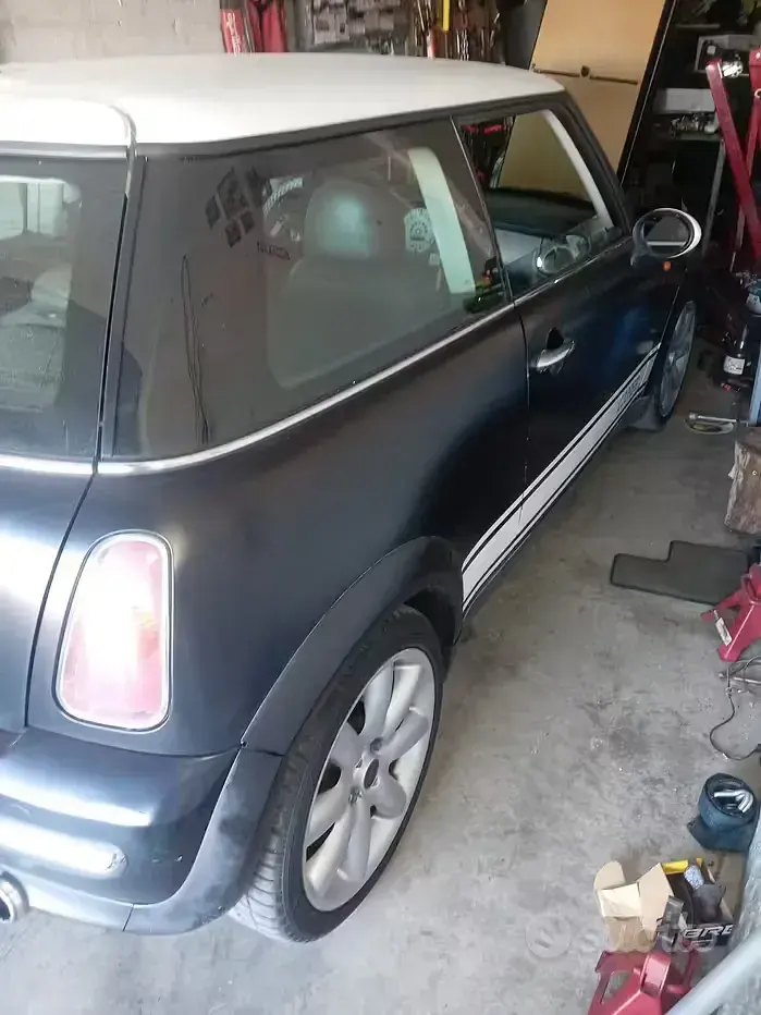 Usata Mini Cooper 116 CV (85 kW) 2001 Utilitaria