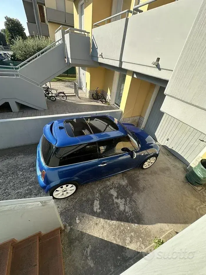 Usata Mini Cooper S 170 CV (125 kW) 2006 Bluazzurro Utilitaria