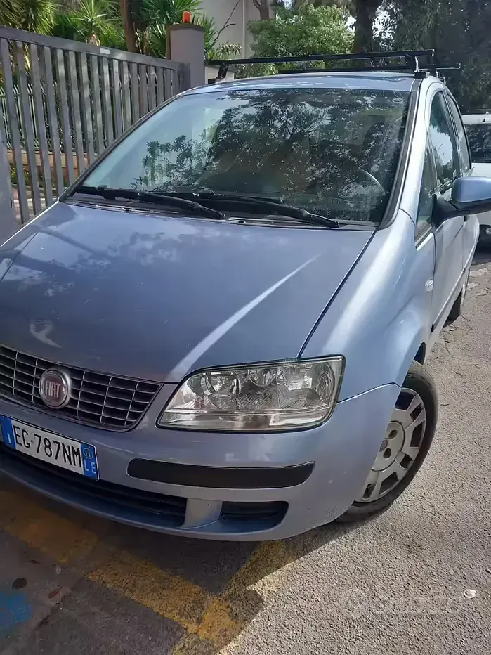 Usata Fiat Idea 95 CV (69 kW) 2011 Monovolume