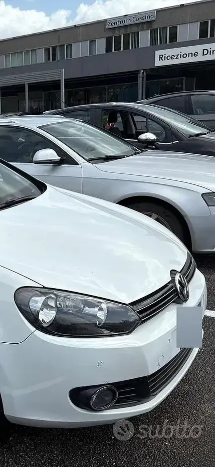 Usata VW Golf Cabriolet 105 CV (77 kW) 2012 Bianco Cabrio