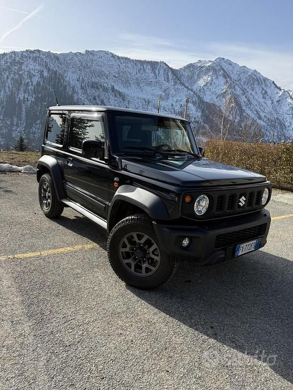 Usata Suzuki Jimny 102 CV (75 kW) 2019 Nero SUV