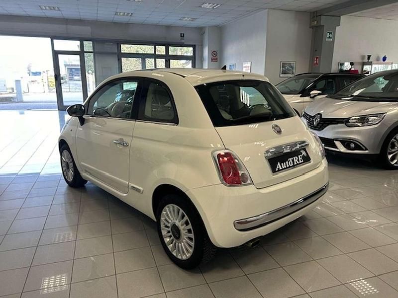 Usata Fiat 500 Lounge 69 CV (50 kW) 2010 Bianco Utilitaria