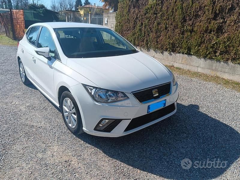 Usata Seat Ibiza 75 CV (55 kW) 2018 Bianco Utilitaria