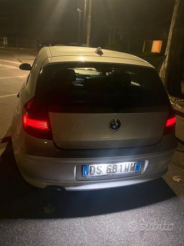 Usata BMW 118 143 CV (105 kW) 2008 Utilitaria