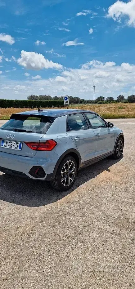 Usata Audi A1 Admired 110 CV (80 kW) 2023 Grigio SUV