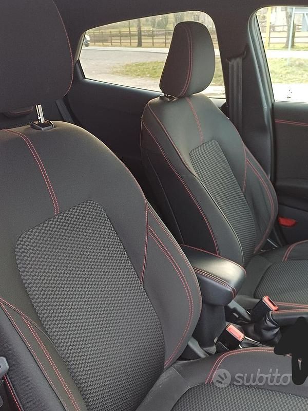 Usata Ford Puma ST-Line X 125 CV (91 kW) 2021 Grigio Station wagon