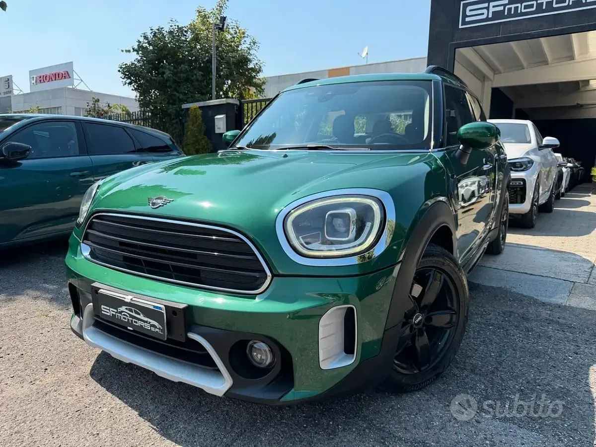 Usata Mini Countryman 116 CV (85 kW) 2021 Verde SUV