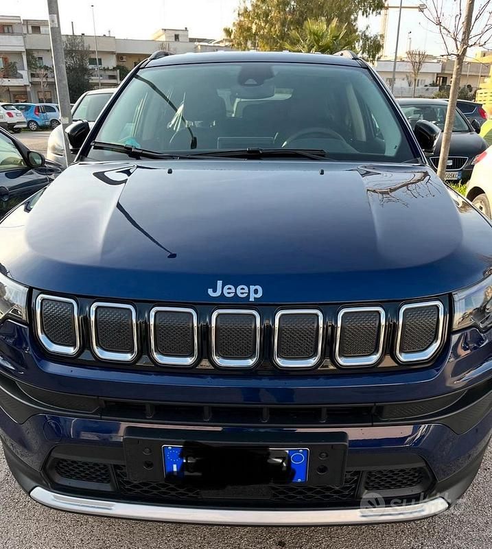 Usata 2022 Jeep Compass SUV | 22.700 € - Immagine 1/4