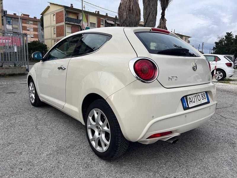 Usata Alfa Romeo MiTo Progression 154 CV (113 kW) 2009 Beige Utilitaria