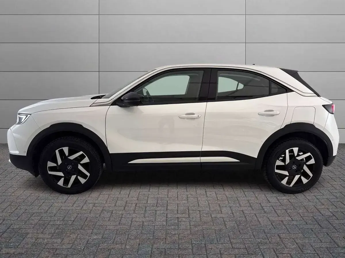 Usata Opel Mokka Elegance 101 CV (74 kW) 2022 Bianco SUV