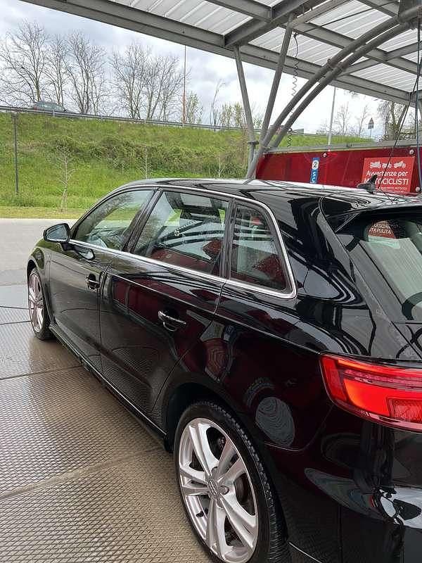 Usata Audi A3 Admired 116 CV (85 kW) 2019 Berlina