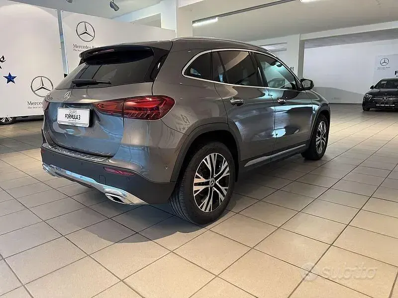 Nuova Mercedes GLA200 Advanced Plus 116 CV (85 kW) 2026 Grigio SUV