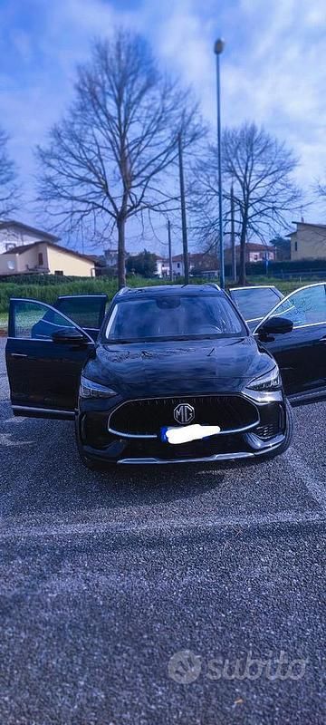Usata MG HS 162 CV (119 kW) 2023 Nero SUV