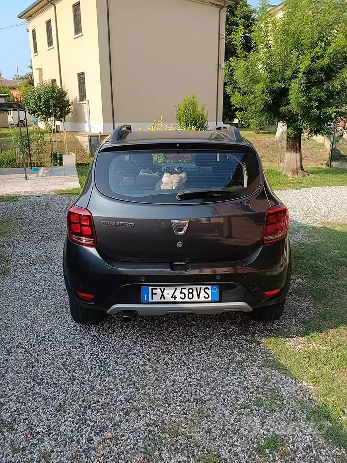 Usata Dacia Sandero Stepway 90 CV (66 kW) 2019 Berlina