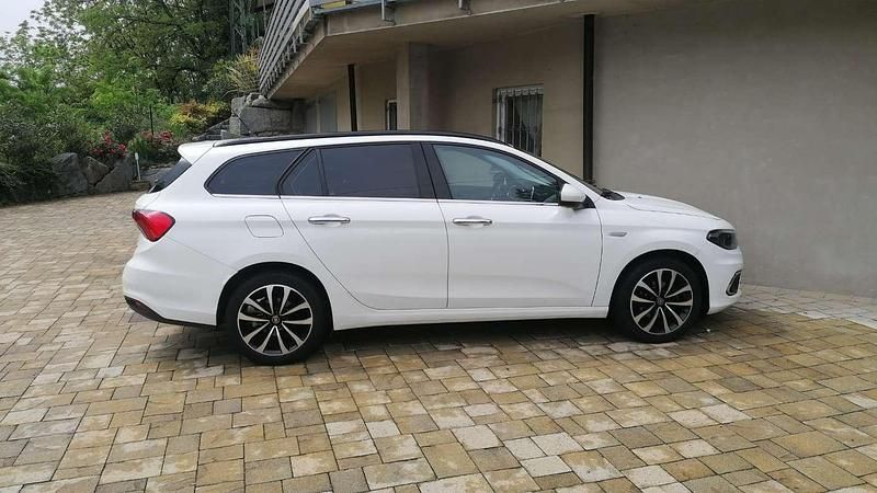 Usata Fiat Tipo Business 120 CV (88 kW) 2017 Bianco Station wagon
