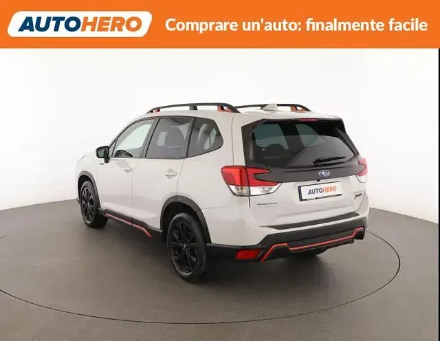 Usata Subaru Forester 4dventure 150 CV (110 kW) 2023 Bianco SUV