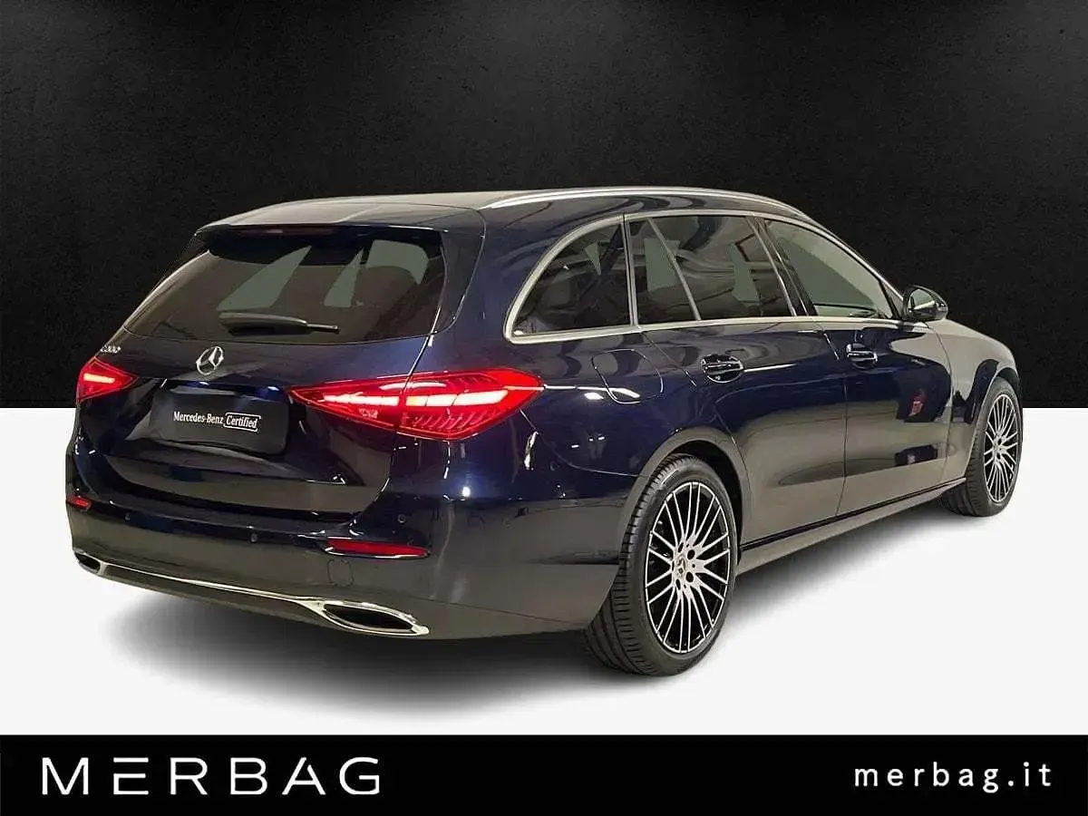 Usata Mercedes 200 204 CV (150 kW) 2022 Blu Station wagon