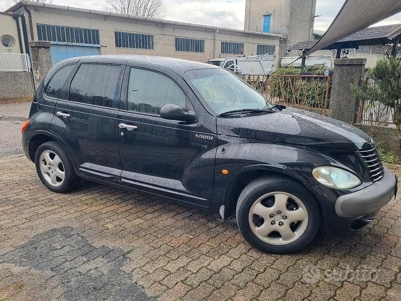 Usata Chrysler PT Cruiser 140 CV (102 kW) 2001 Nero Berlina