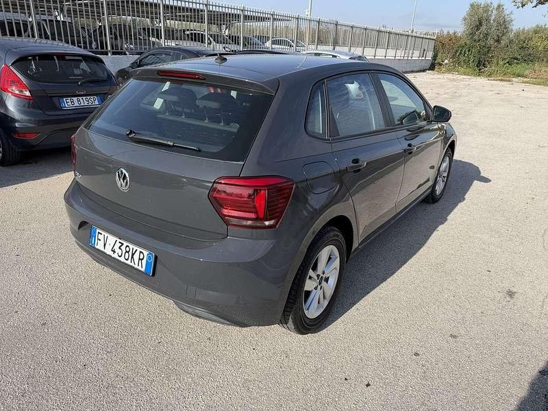 Usata VW Polo Comfortline 60 CV (44 kW) 2019 Grigio Berlina