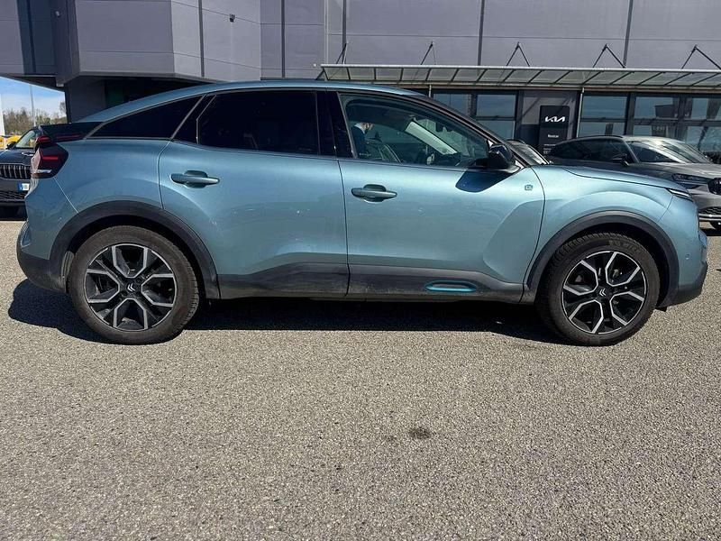 Usata Citroën e-C4 Shine 100 kW (136 CV) 2023 Blu/azzurro Utilitaria