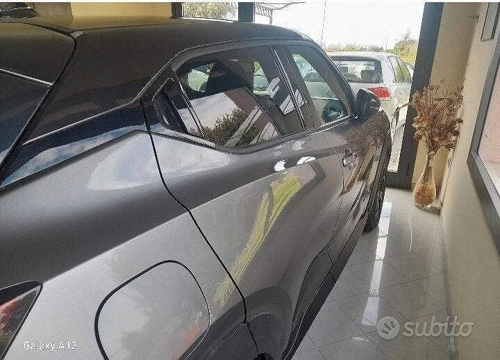 Usata Nissan Juke N-Connecta 114 CV (83 kW) 2023 Grigio SUV