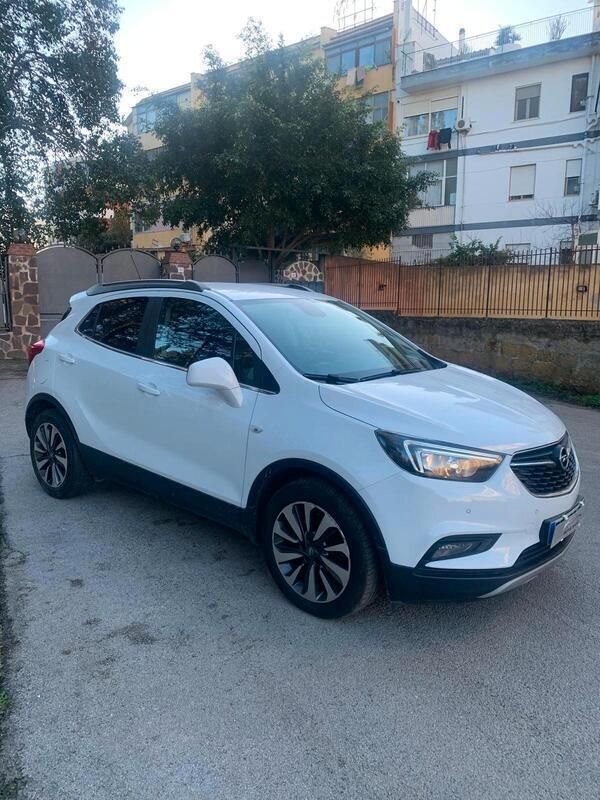 Usata Opel Mokka X Ultimate 136 CV (100 kW) 2018 Bianco SUV