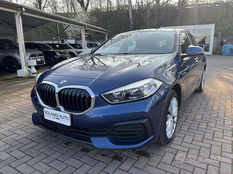Usata BMW 120 Advantage 190 CV (139 kW) 2022 Blu Utilitaria