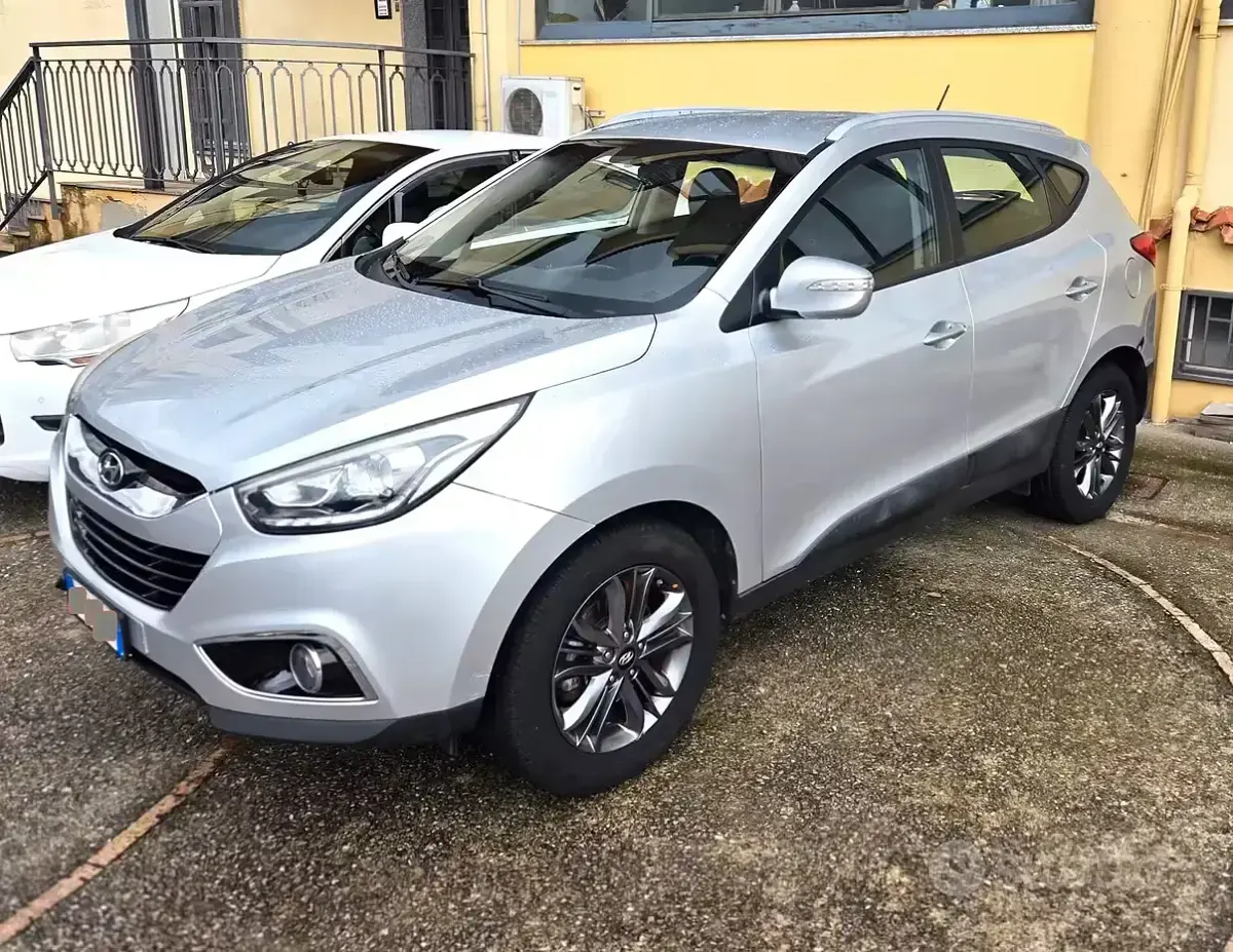 Usata Hyundai ix35 115 CV (84 kW) 2014 Grigio SUV