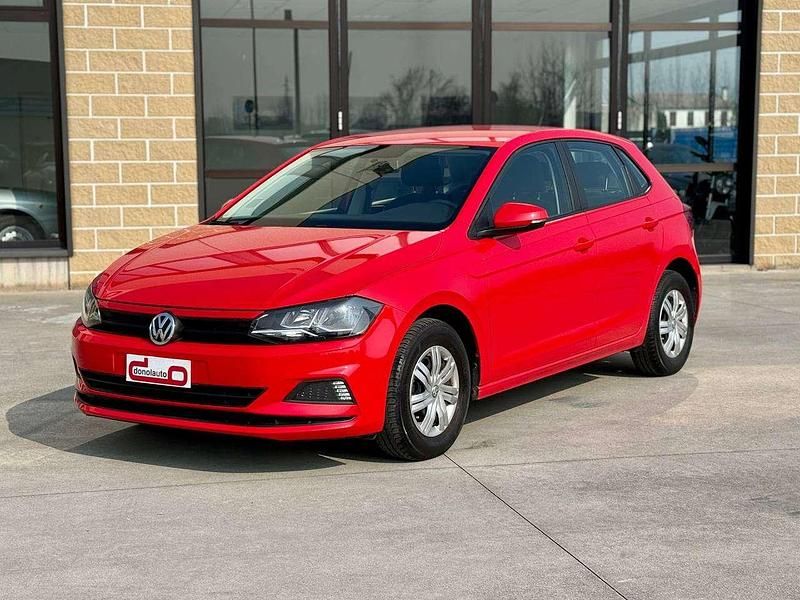 Usata VW Polo Trendline 65 CV (47 kW) 2018 Rosso Utilitaria