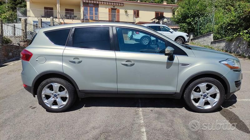 Usado Ford Kuga Titanium 136 CV (100 kW) 2008 SUV