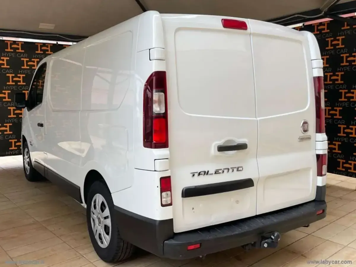 Usata Fiat Talento 145 CV (106 kW) 2017 Bianco Monovolume