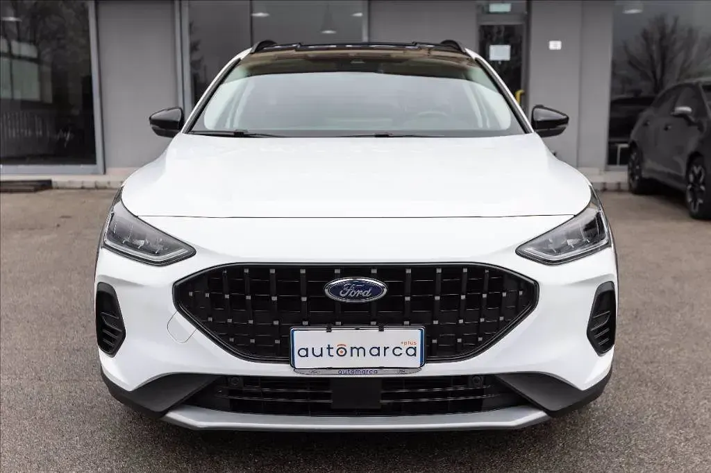 Usata Ford Focus Active 125 CV (91 kW) 2023 Bianco Station wagon
