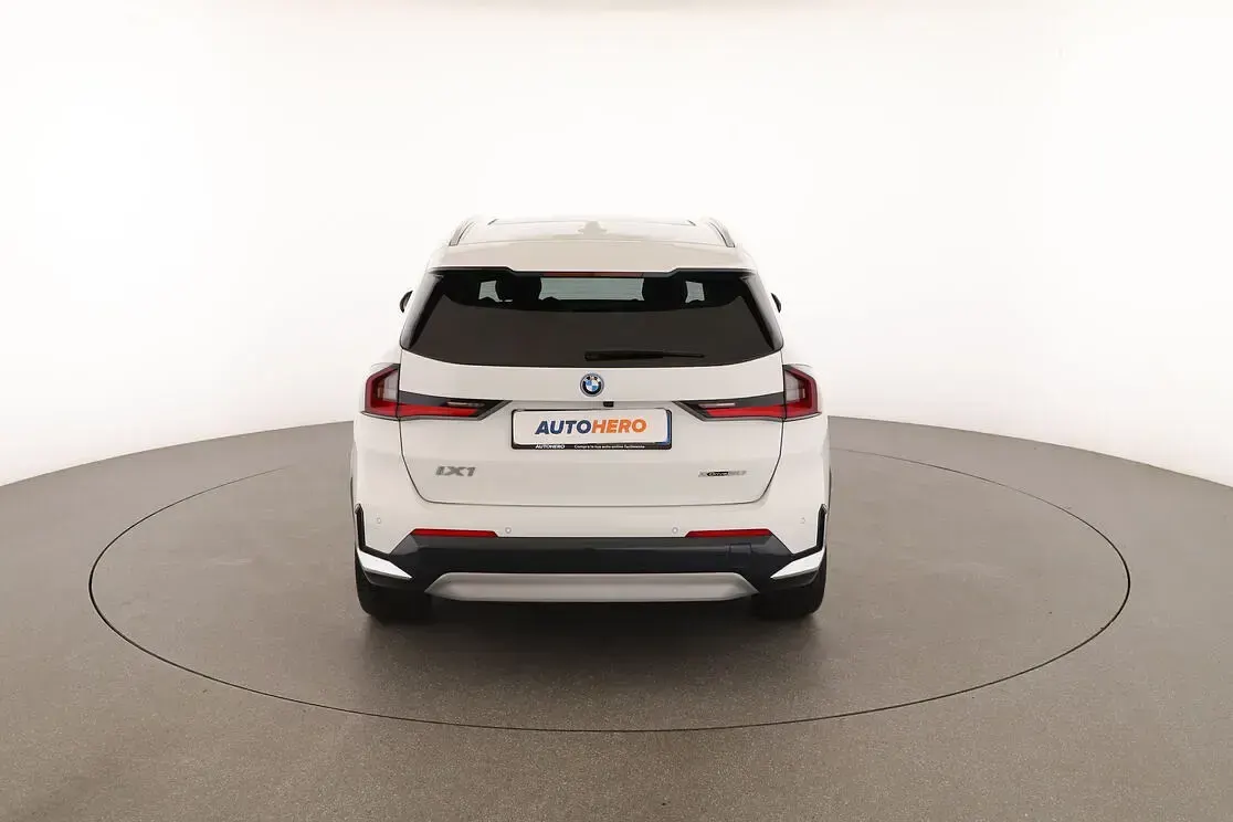 Usata BMW iX1 xLine 230 kW (313 CV) 2023 Bianco SUV