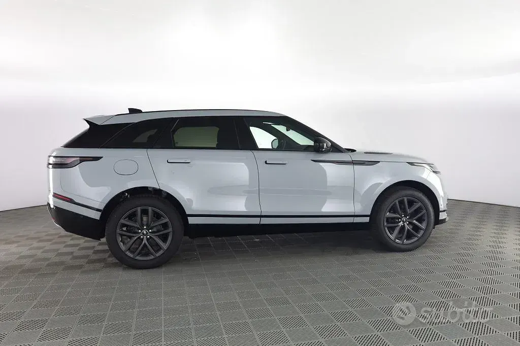 Usata Land Rover Range Rover Velar SE Dynamic 204 CV (150 kW) 2025 Grigio SUV