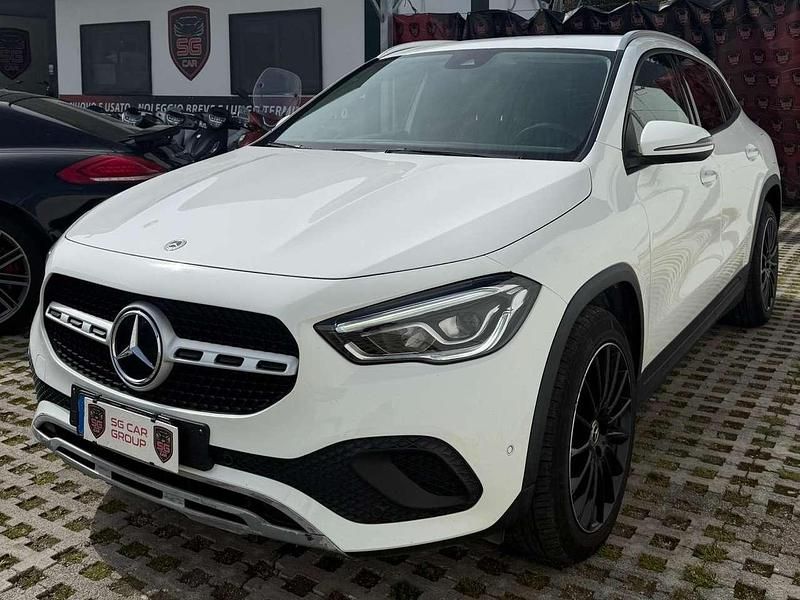 Usata Mercedes GLA200 Executive 150 CV (110 kW) 2021 Other SUV