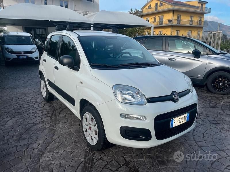 Bianco Usata 2017 Fiat Panda Easy Tre volumi | 6850 € (Ottimo prezzo) - Immagine 1/4