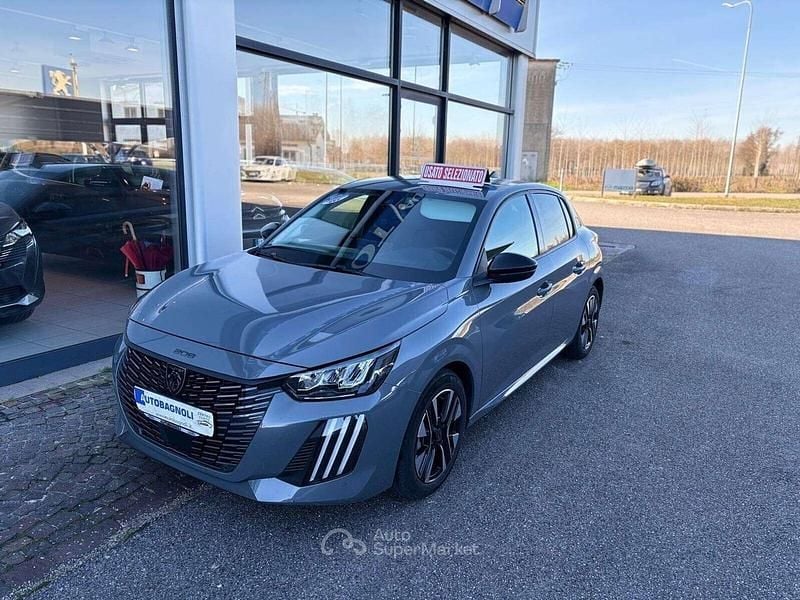 Usata Peugeot 208 Allure 101 CV (74 kW) 2025 Grigio Utilitaria