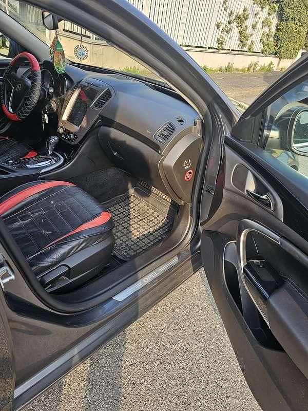 Usata Opel Insignia Sport 160 CV (117 kW) 2012 Berlina