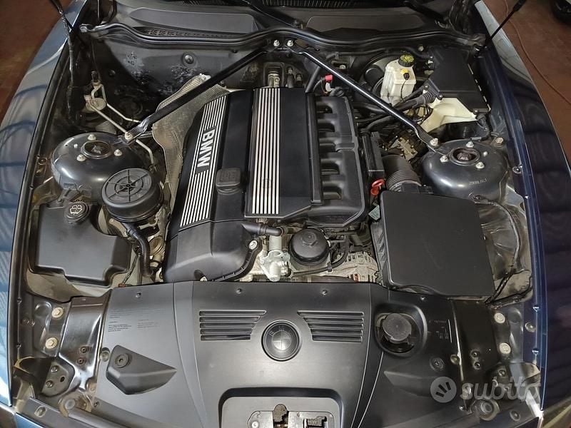 Usata BMW Z4 170 CV (125 kW) 2004 Blu Cabrio
