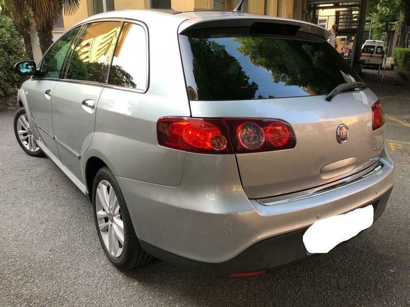 Venduto Fiat Croma Croma1.9 MJT aut. . auto usate in vendita Venduto Fiat Croma Croma1.9 MJT aut. . auto usate in vendita