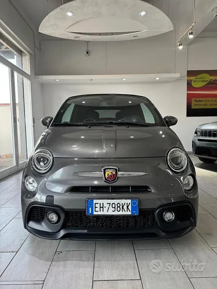 Usata Abarth 500C 140 CV (102 kW) 2011 Grigio Cabrio