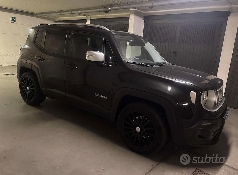 Nero Usata 2016 Jeep Renegade SUV | 7000 € - Immagine 1/4
