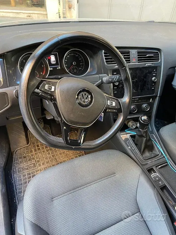 Usata VW Golf VII Business 115 CV (84 kW) 2018 Grigio Berlina
