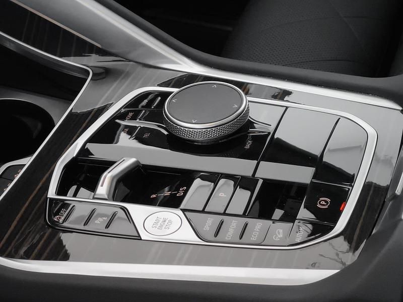 Usata BMW X6 M Sport 286 CV (210 kW) 2024 Carbon black SUV